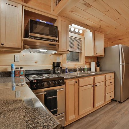 Ernie Cabin Wauhatchie Woodlands Tiny Cabin ชัททานูกา ภายนอก รูปภาพ