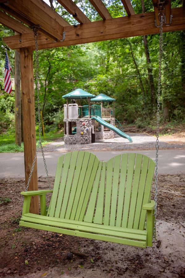 Ernie Cabin Wauhatchie Woodlands Tiny Cabin ชัททานูกา ภายนอก รูปภาพ