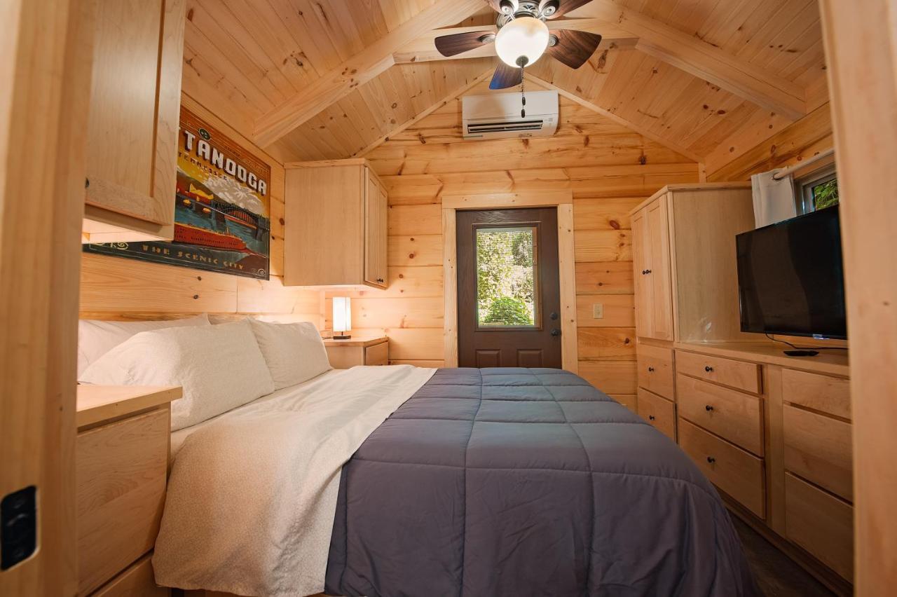 Ernie Cabin Wauhatchie Woodlands Tiny Cabin ชัททานูกา ภายนอก รูปภาพ