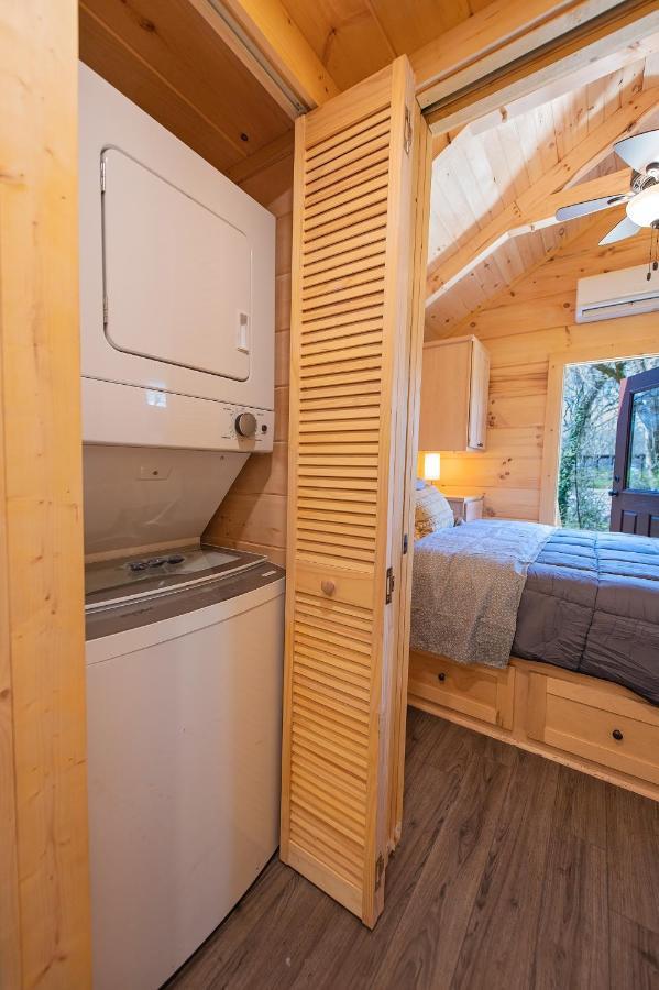 Ernie Cabin Wauhatchie Woodlands Tiny Cabin ชัททานูกา ภายนอก รูปภาพ